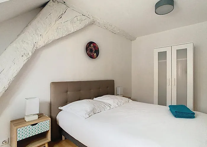 Le Briais Apartamento Melun